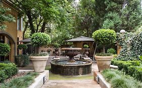 Godiva Spa & Guesthouse